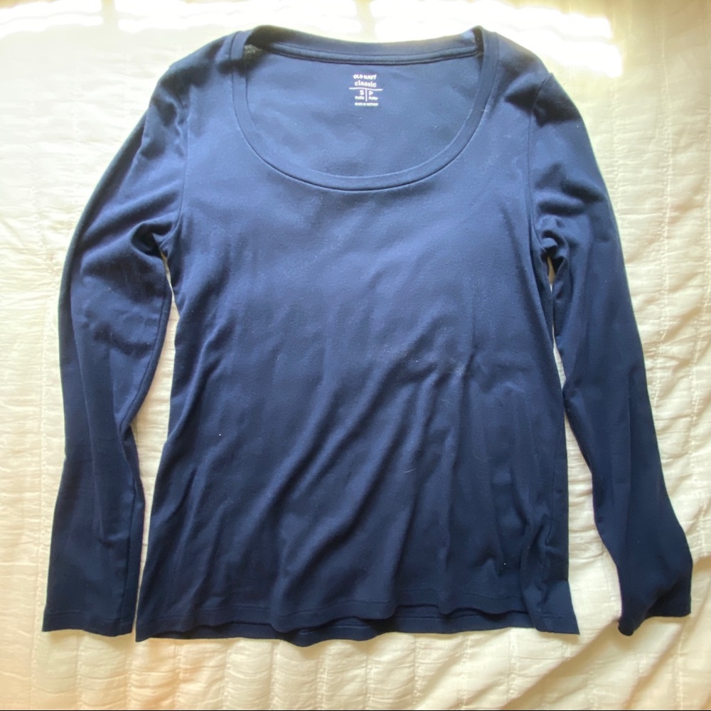 Old Navy T-Shirt